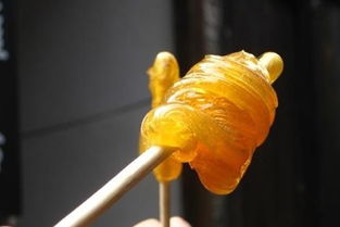 這些火了20多年的糖果,一種是早戀必備品,一種竟是國慶獻禮產品