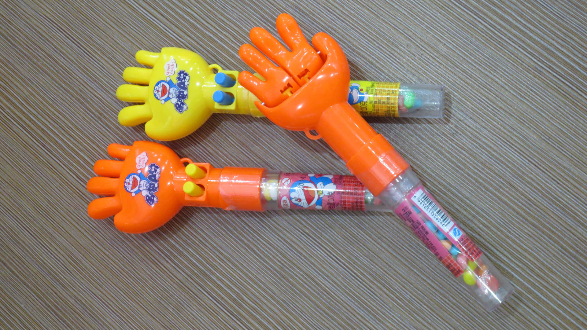 海外美滋滋10g石頭剪子布玩具糖 寶寶邊吃邊玩的樂趣